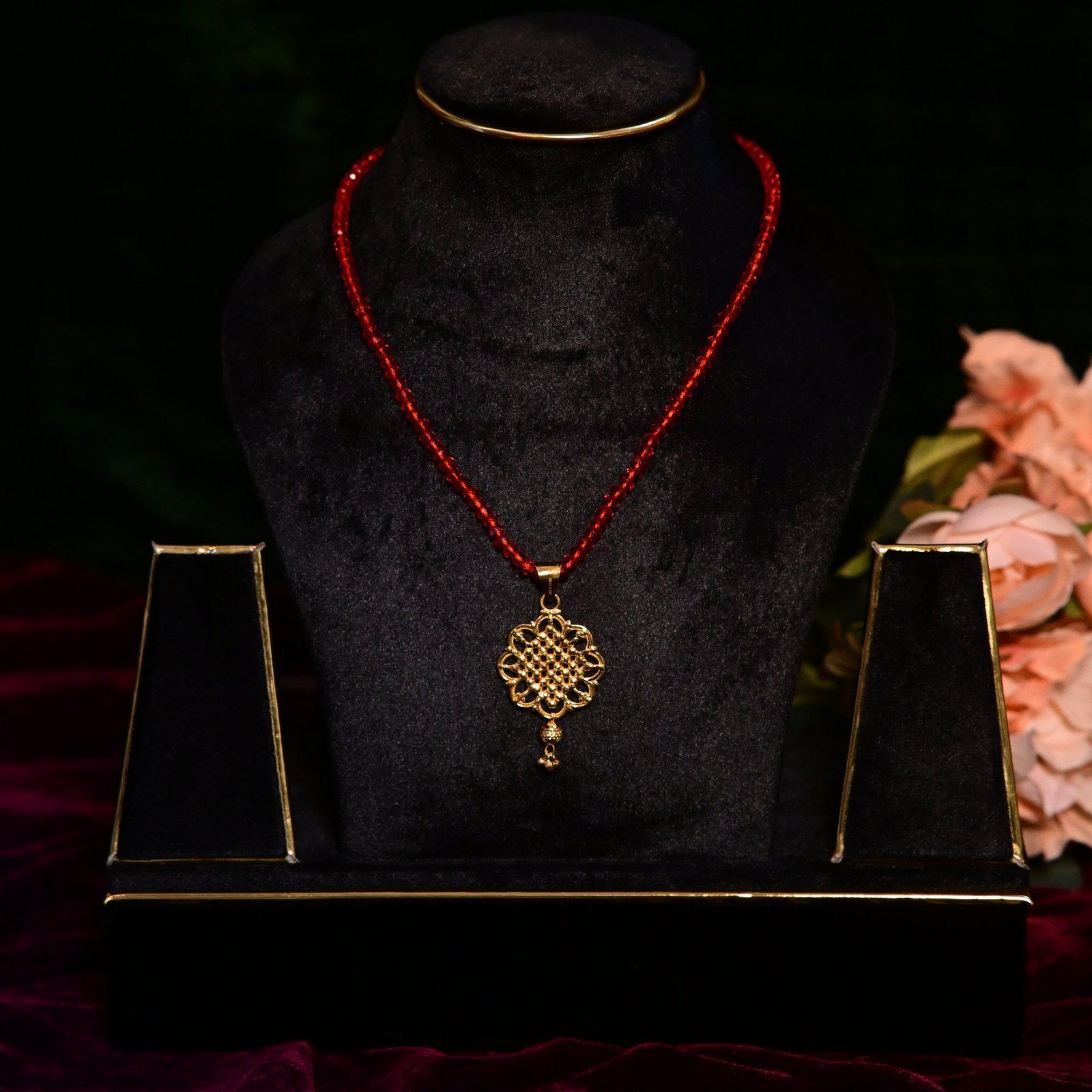 product208.jpg pendant set - Image 1