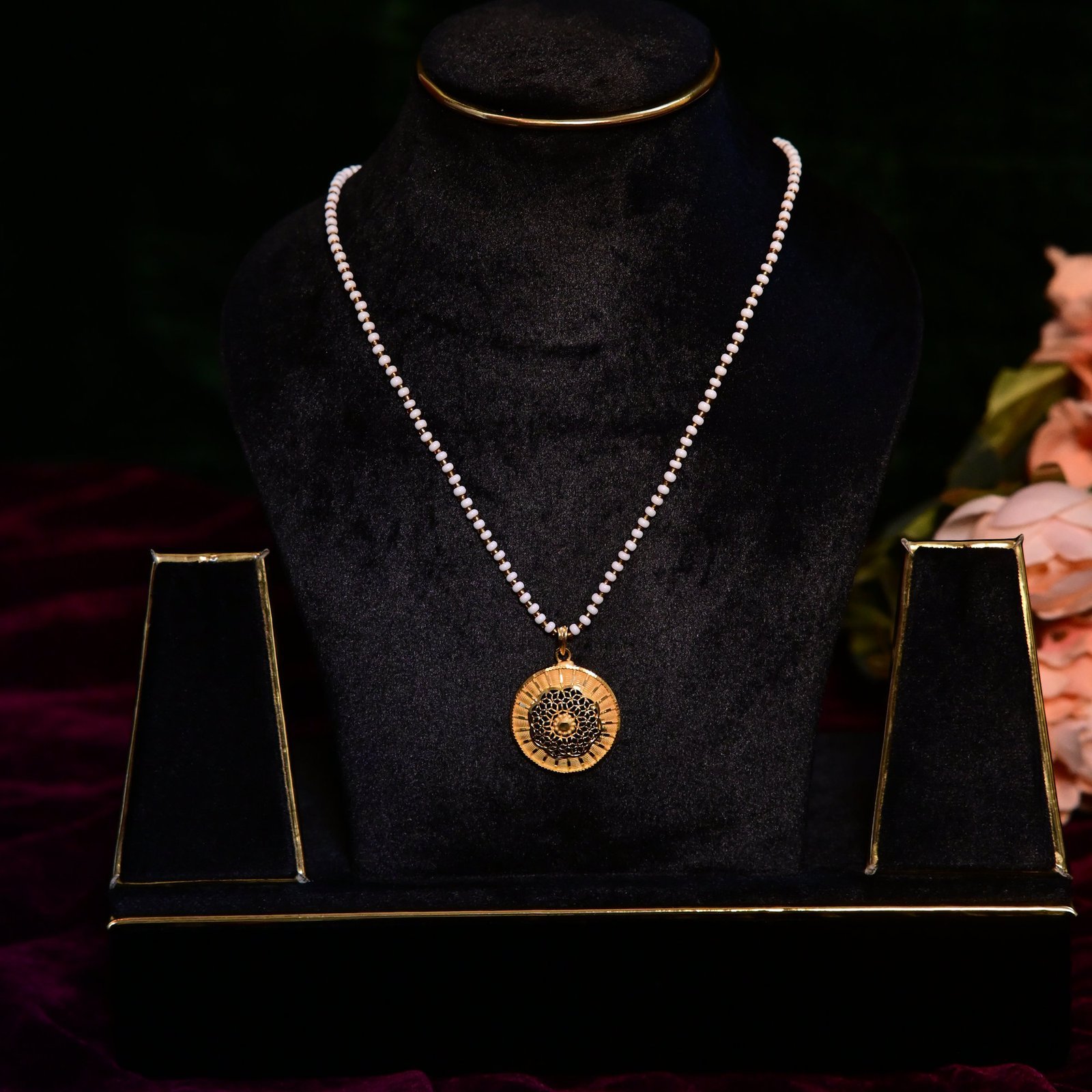 product210.jpg pendant set - Image 1