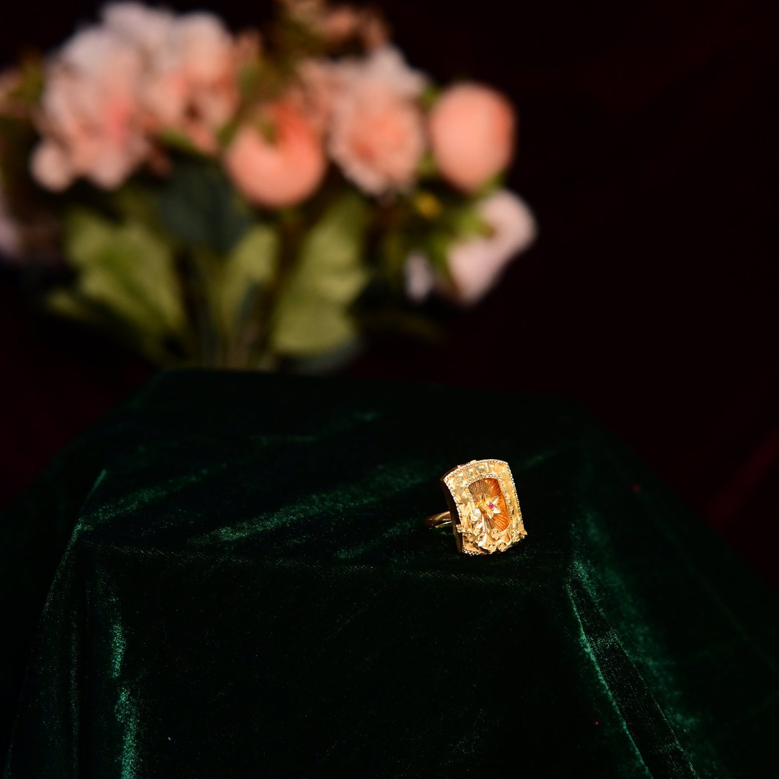 product295.jpg Coctail Ring - Image 1