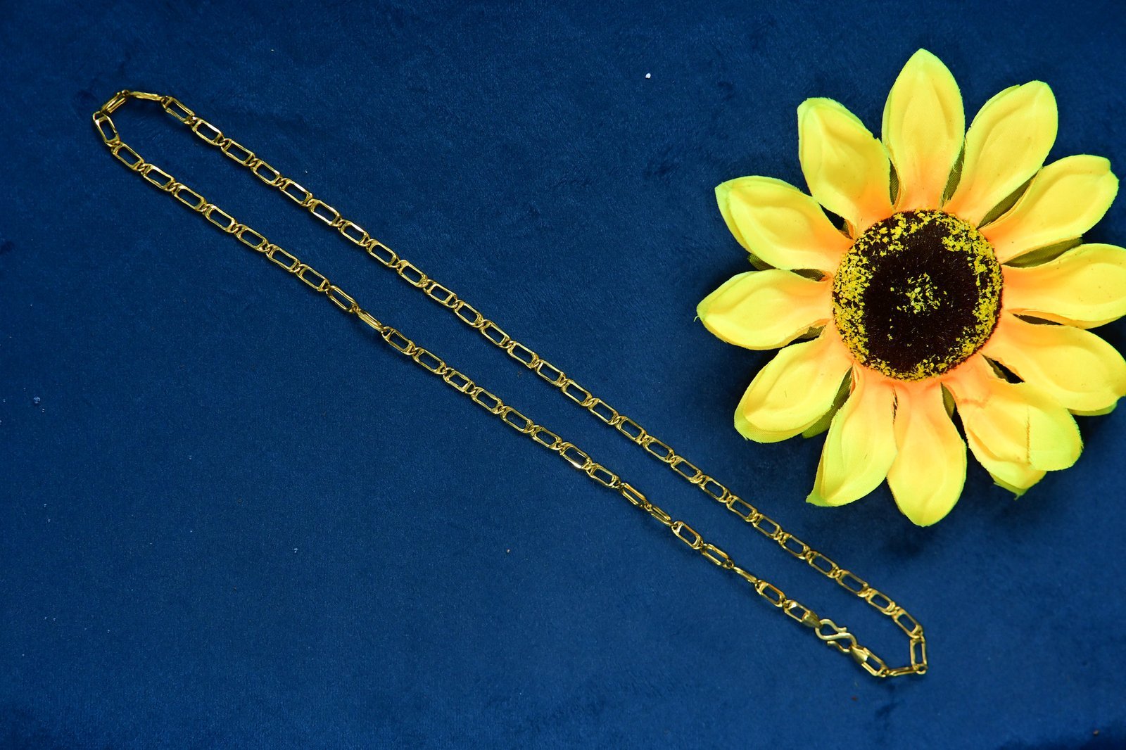 product413.jpg Gents chain - Image 1