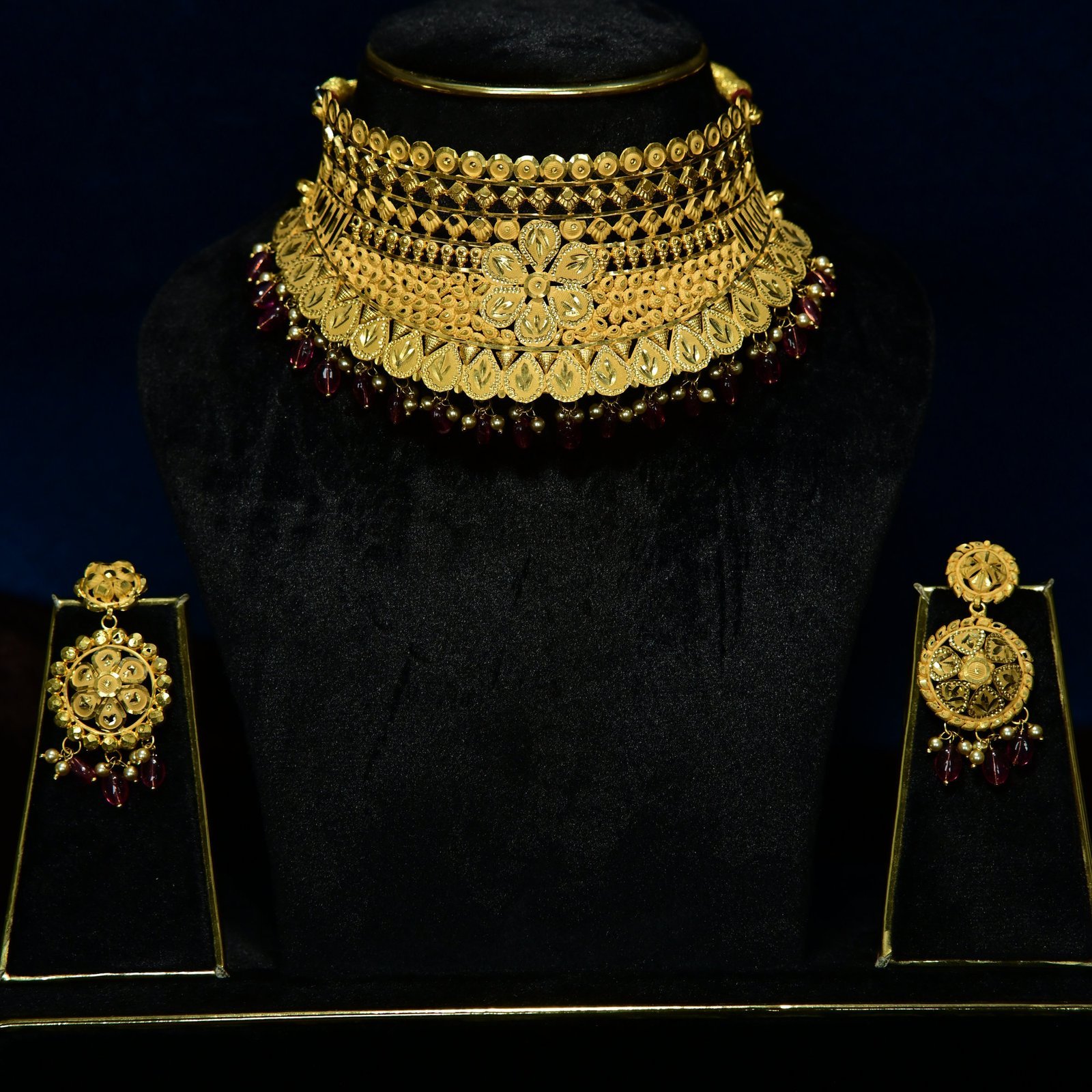 product512.jpg Goldend Chokar - Image 1