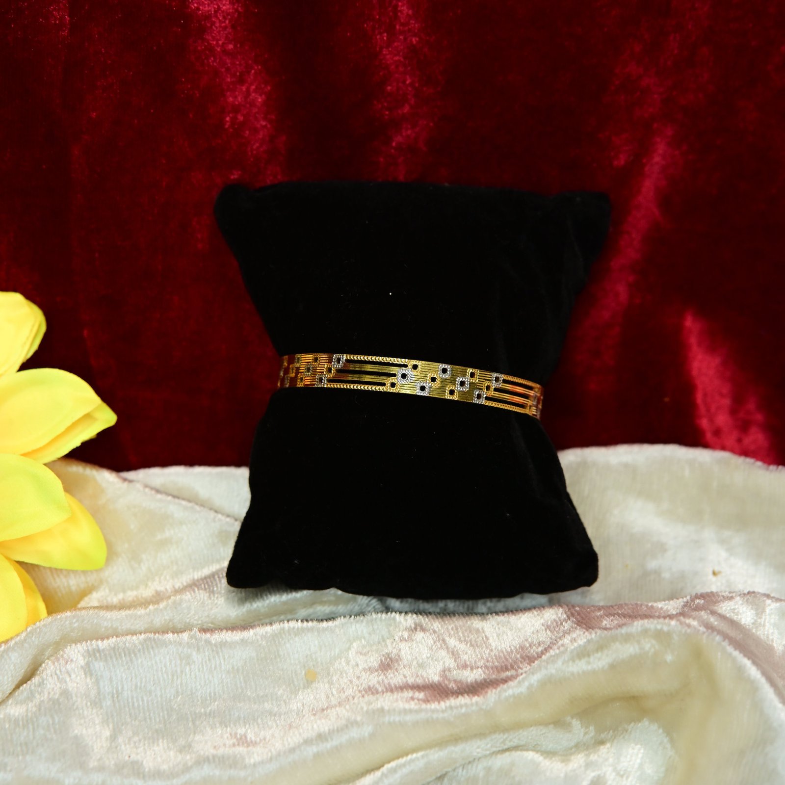 product691.jpg ladies kadda - Image 1