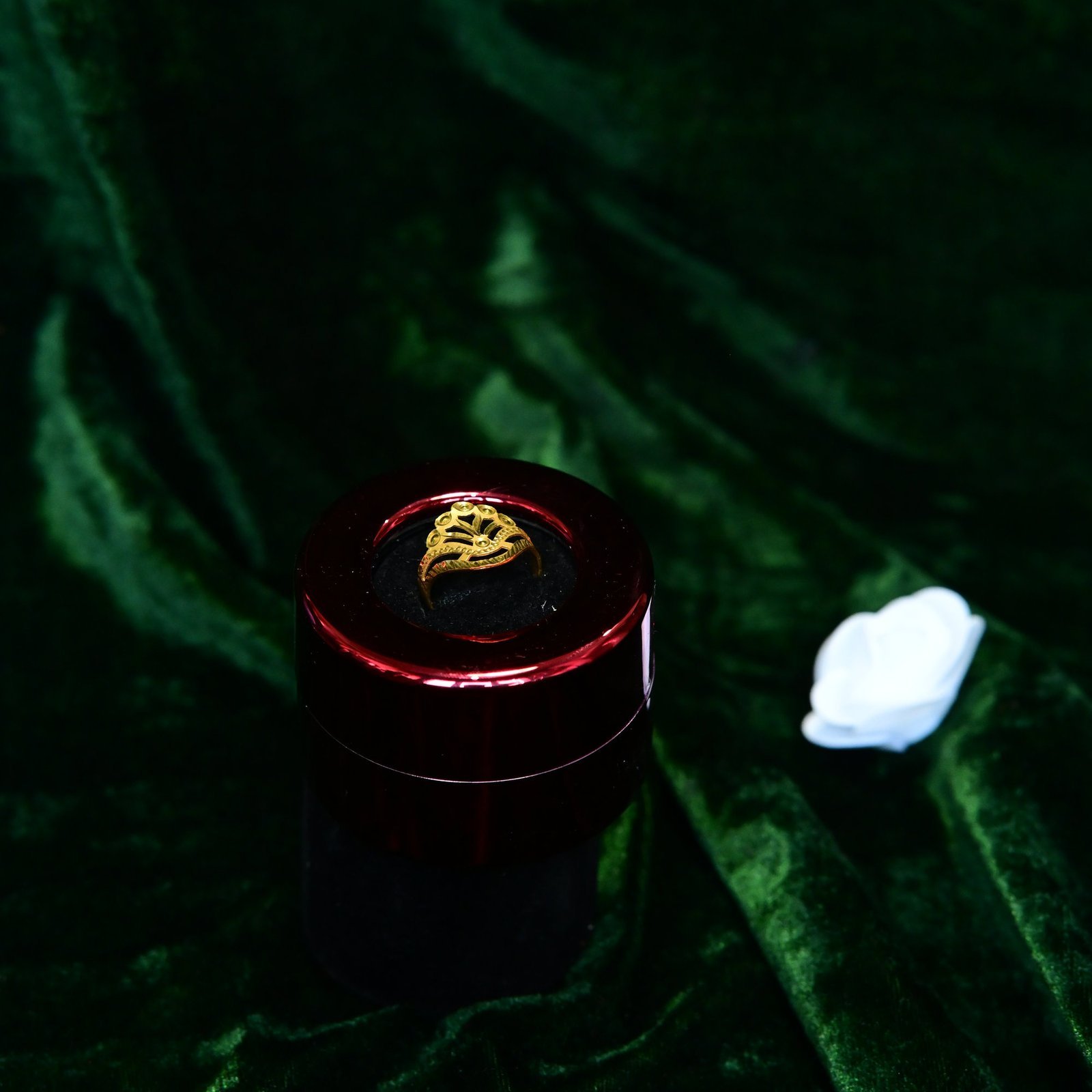 product785.jpg Ladies Ring - Image 1