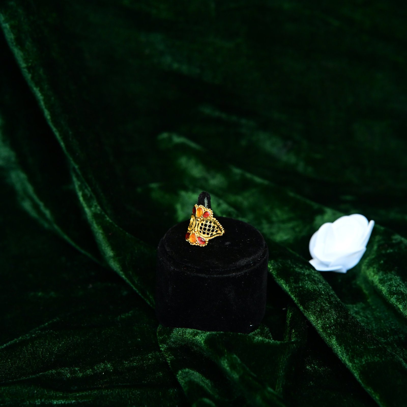 product810.jpg Ladies Ring - Image 1